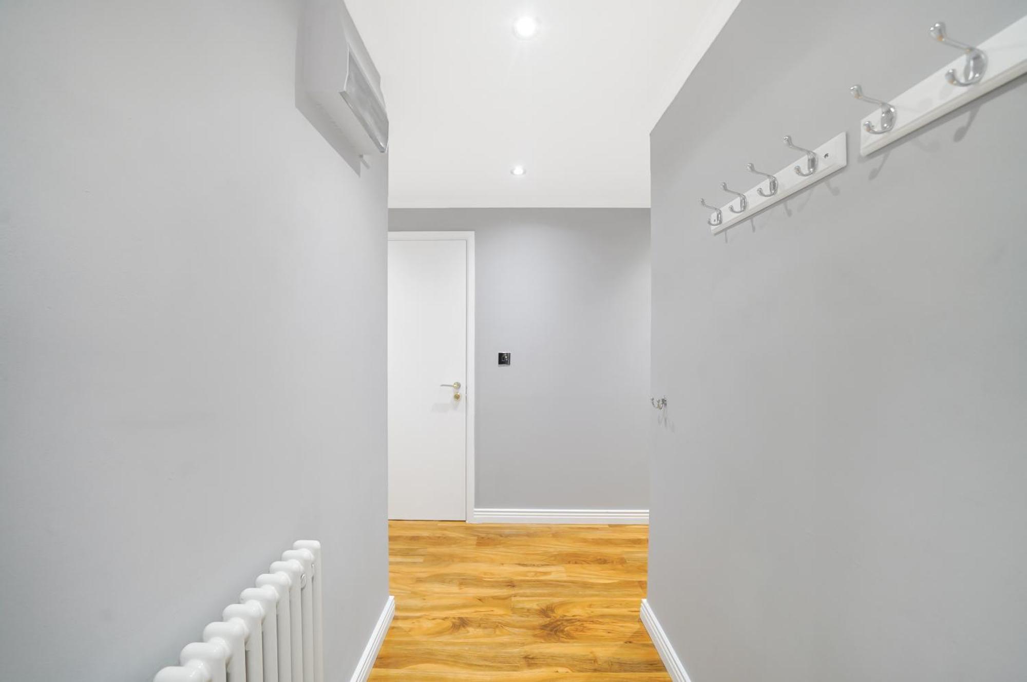A Beautiful Stylish 2 Bedroom Apartment -City Of Londra Esterno foto